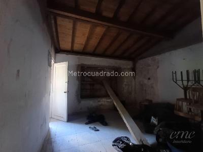 Casa de 5 alcobas en arriendo en Nutibara, Medellín, 450 m² · foto 4 de 20