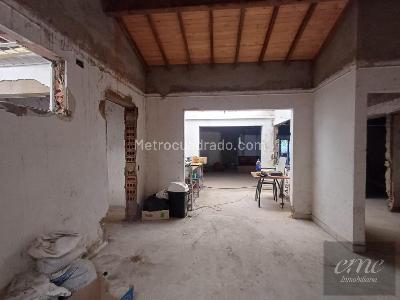 Casa de 5 alcobas en arriendo en Nutibara, Medellín, 450 m² · foto 6 de 20