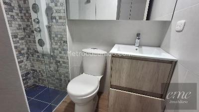 Apartamento de 3 alcobas en arriendo en Loma De Los Bernal, Medellín, 58 m² · foto 13 de 19