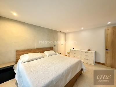 Apartamento de 4 alcobas en arriendo en Loma De Los Balsos, Medellín, 170 m² · foto 12 de 15