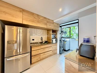 Apartamento de 4 alcobas en arriendo en Loma De Los Balsos, Medellín, 170 m² · foto 8 de 15