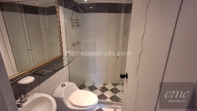 Apartamento de 2 alcobas en arriendo en San Joaquin, Medellín, 79 m² · foto 4 de 17