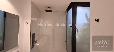 Casa de 3 alcobas en venta en Sajonia, Rionegro, 328 m² · foto 10 de 20