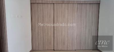 Apartamento de 3 alcobas en arriendo en Parque De Bello, Bello, 68 m² · foto 11 de 13