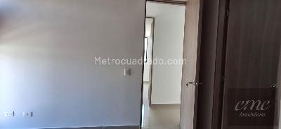 Apartamento de 3 alcobas en venta en Parque De Bello, Bello, 68 m² · foto 10 de 13