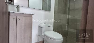 Apartamento de 3 alcobas en venta en Parque De Bello, Bello, 68 m² · foto 11 de 13