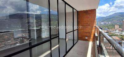 Apartamento de 3 alcobas en venta en Parque De Bello, Bello, 68 m² · foto 3 de 13