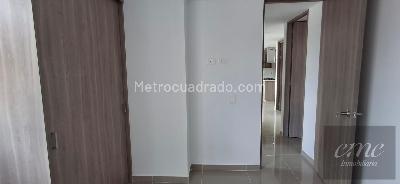 Apartamento de 3 alcobas en venta en Parque De Bello, Bello, 68 m² · foto 8 de 13