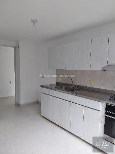 Apartamento de 3 alcobas en venta en Acevedo, Medellín, 98 m² · foto 7 de 20