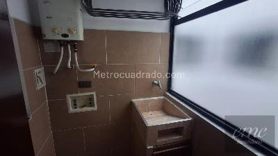 Apartamento de 2 alcobas en arriendo en Malibu, Medellín, 70 m² · foto 7 de 14