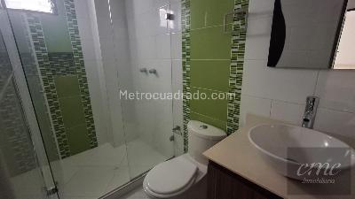 Apartamento de 2 alcobas en arriendo en Malibu, Medellín, 70 m² · foto 8 de 14