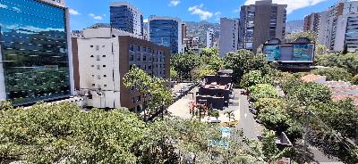 Apartamento en venta en La Aguacatala, Medellín · foto 15 de 20