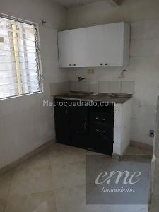 Apartamento de 2 alcobas en venta en Niquia, Bello, 65 m² · foto 4 de 7
