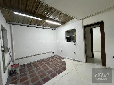 Casa de 1 alcoba en arriendo en Calasanz Parte Baja, Medellín, 165 m² · foto 15 de 17