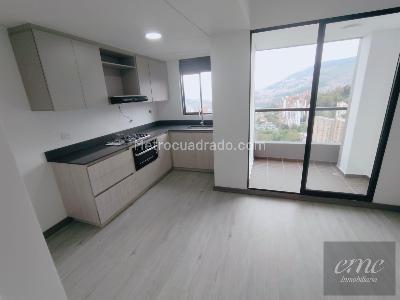 Apartamento en arriendo en Las Palmas, Medellín · foto 2 de 19