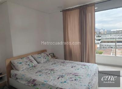 Apartamento de 2 alcobas en venta en Parque De Bello, Bello, 79 m² · foto 3 de 12
