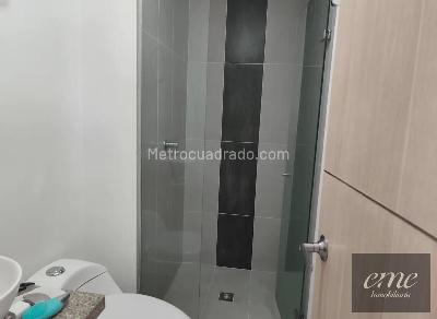 Apartamento de 2 alcobas en venta en Parque De Bello, Bello, 79 m² · foto 7 de 12