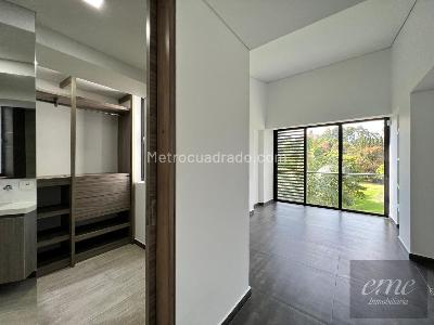 Casa de 4 alcobas en venta en Las Palmas, Medellín, 360 m² · foto 10 de 20
