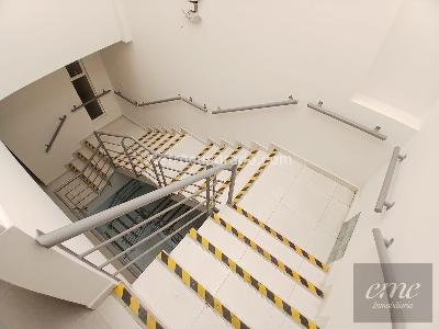 Casa de 5 alcobas en arriendo en Boston Centro, Medellín, 450 m² · foto 10 de 16