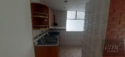 Apartamento de 2 alcobas en venta en Loma Del Indio, Medellín, 47 m² · foto 3 de 18