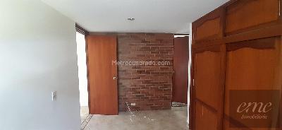 Apartamento de 2 alcobas en venta en Loma Del Indio, Medellín, 47 m² · foto 9 de 18