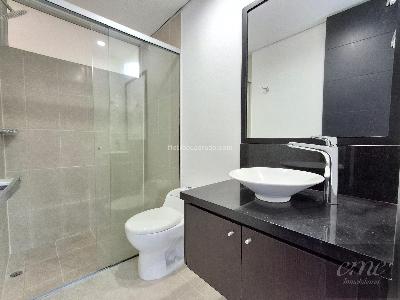 Apartaestudio en arriendo en Milla De Oro, Medellín, 54 m² · foto 11 de 20