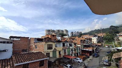 Apartamento de 3 alcobas en arriendo en Hospital Mental, Bello, 85 m² · foto 4 de 16