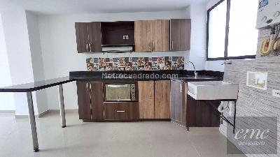 Apartamento de 3 alcobas en arriendo en Hospital Mental, Bello, 85 m² · foto 8 de 16