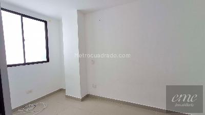Apartamento de 3 alcobas en arriendo en Hospital Mental, Bello, 85 m² · foto 10 de 16