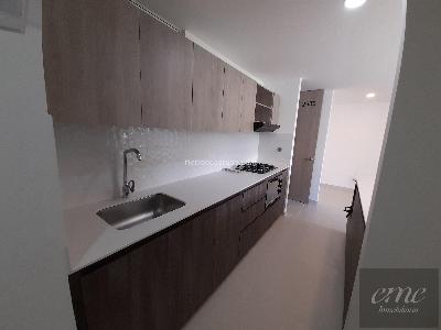 Apartamento de 3 alcobas en arriendo en San Diego, Medellín, 75 m² · foto 5 de 18