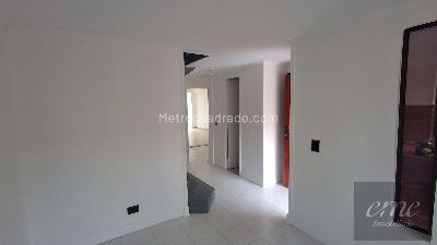 Casa de 4 alcobas en arriendo en El Rincón, Medellín, 110 m² · foto 1 de 12