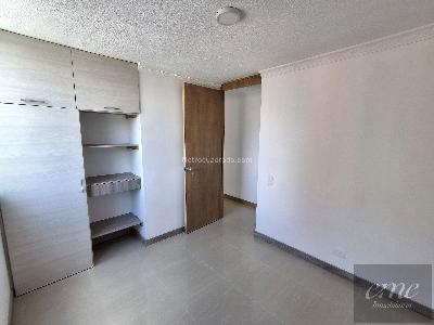 Apartamento de 3 alcobas en arriendo en Loma De Los Bernal, Medellín, 58 m² · foto 12 de 18