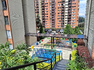 Apartamento de 3 alcobas en arriendo en Loma De Los Bernal, Medellín, 58 m² · foto 16 de 18