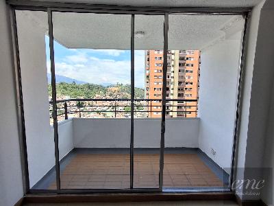 Apartment for rent in Loma De Los Bernal, Medellín
