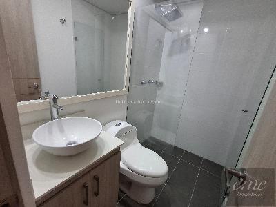 Apartamento de 3 alcobas en arriendo en San Jose, Sabaneta, 105 m² · foto 12 de 20