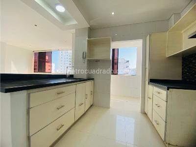 Apartamento de 3 alcobas en venta en Manga, Cartagena, 109 m² · foto 3 de 20