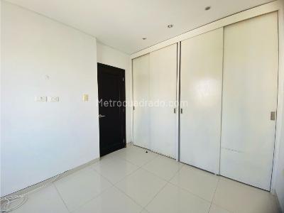 Apartamento de 3 alcobas en venta en Manga, Cartagena, 109 m² · foto 7 de 20