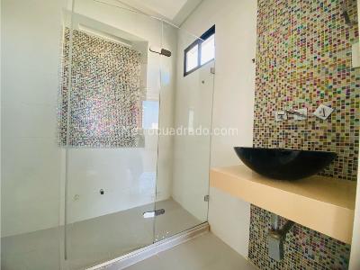 Apartamento de 3 alcobas en venta en Manga, Cartagena, 109 m² · foto 8 de 20