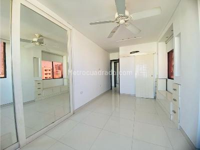 Apartamento de 3 alcobas en venta en Manga, Cartagena, 109 m² · foto 10 de 20