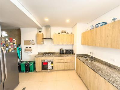 Apartamento de 4 alcobas en venta en Bocagrande, Cartagena, 140 m² · foto 19 de 20