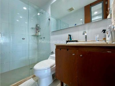 Apartamento de 3 alcobas en venta en Castillogrande, Cartagena, 182 m² · foto 13 de 17