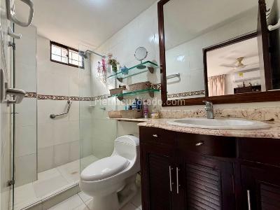 Apartamento en venta en Manga, Cartagena · foto 9 de 13