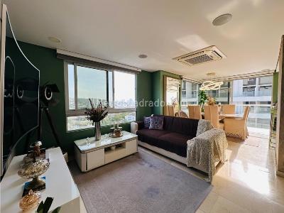 Apartamento de 3 alcobas en venta en Crespo, Cartagena, 118 m² · foto 2 de 20