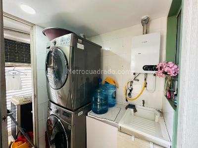 Apartamento de 3 alcobas en venta en Crespo, Cartagena, 118 m² · foto 6 de 20