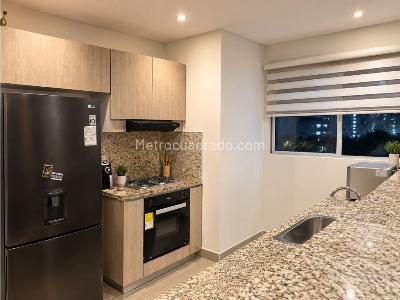 Apartamento de 2 alcobas en venta en Manga, Cartagena, 79 m² · foto 2 de 8