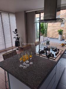 Apartamento de 2 alcobas en venta en Santa Barbara Occidental Usaquen, Bogotá, 122 m² · foto 6 de 15