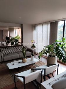 Apartamento de 2 alcobas en venta en Santa Barbara Occidental Usaquen, Bogotá, 122 m² · foto 7 de 15
