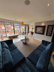 Apartamento en venta en Santa Barbara Occidental, Bogotá · foto 2 de 16