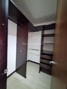 Apartamento de 3 alcobas en venta en Chico Navarra Chico, Bogotá, 240 m² · foto 9 de 20