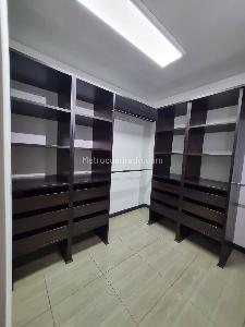 Apartamento de 3 alcobas en venta en Chico Navarra Chico, Bogotá, 240 m² · foto 17 de 20
